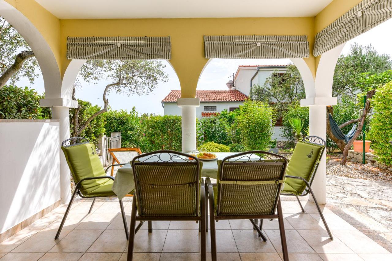 Apartments Andi بيتريتْشاني المظهر الخارجي الصورة